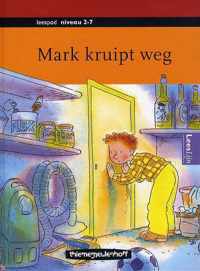 Mark kruipt weg