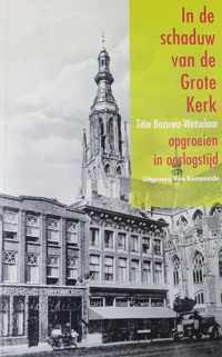 In de schaduw van de Grote Kerk