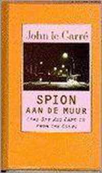 Spion aan de muur