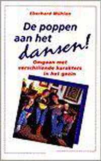 POPPEN AAN HET DANSEN