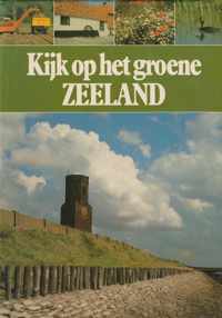 Kyk op het groene zeeland