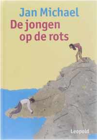 Jongen Op De Rots