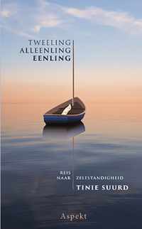Tweeling alleenling eenling - Tinie Suurd - Paperback (9789464628524)