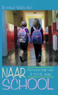 Naar school