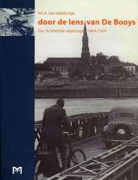 Door De Lens Van De Booys