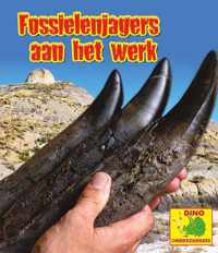 Dino-onderzoekers  -   Fossielenjagers aan het werk