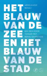 Het blauw van de zee en het blauw van de stad