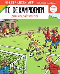 F.C. De Kampioenen  -  Paulien pakt de bal AVI 2