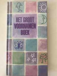 Het groot voornamen boek