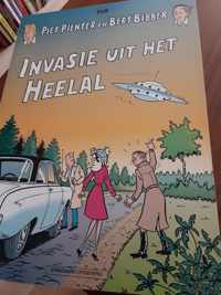 Piet Pienter en Bert Bibber 24 - Invasie uit het heelal