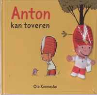 Anton kan toveren met vingerpopje