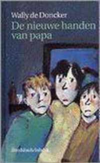 De nieuwe handen van papa