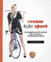 Vrouw kijkt sport