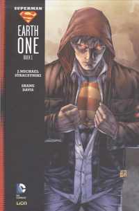 Superman earth one hc01. boek 1