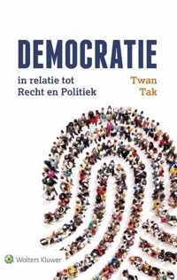 Democratie in relatie tot recht en politiek