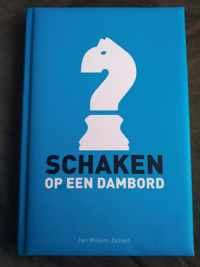 Schaken op een dambord