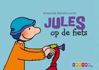 Jules kartonboekje - Jules op de fiets