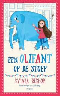 Een olifant op de stoep