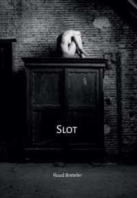 SLOT