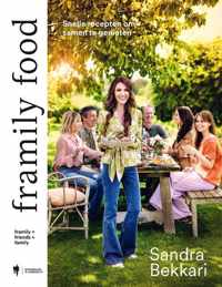 Framily Food - Sandra Bekkari - Hardcover (9789463938037)