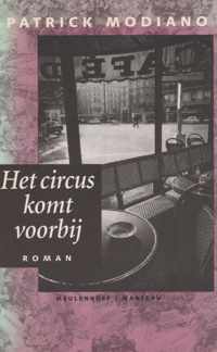 Het circus komt voorbij