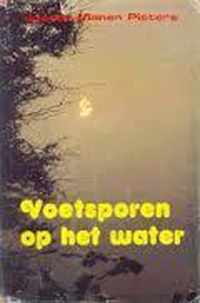 Voetsporen op het water